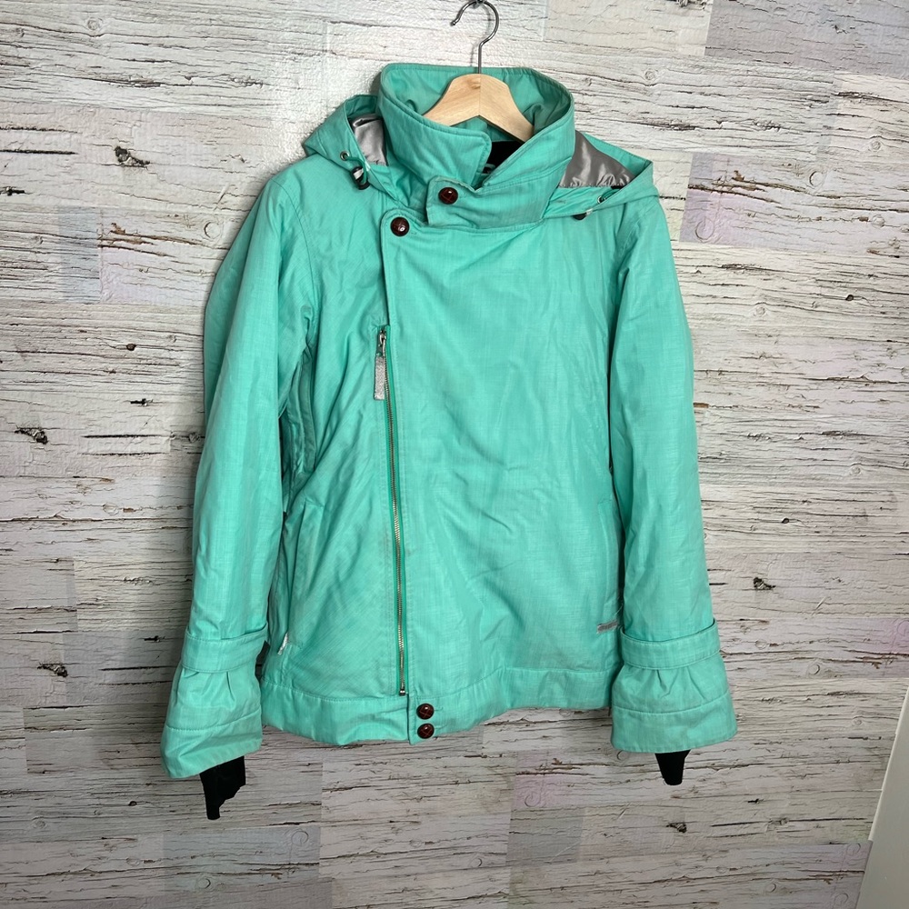 Oakley green snowboard ski jacket coat Gretchen bleiler collection size small